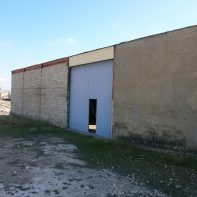 NAVE AGRICOLA-GANADERA Y PARCELA EN ALBATANA
